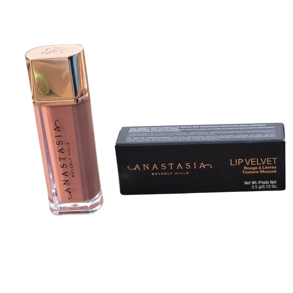Anastasia Beverly Hills Lip Velvet shade Pure Hollywood matte lipstick